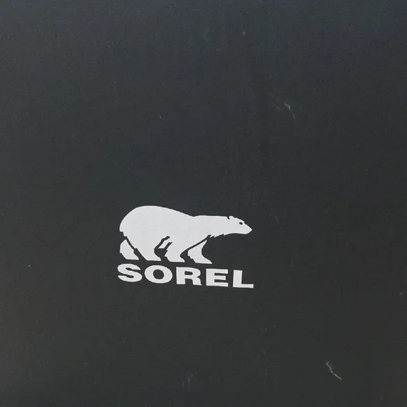 Sorel Black and White Logo Design - Picture 1 of 7